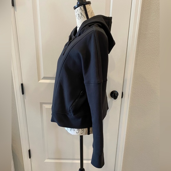 Gorgeous little Calia jacket - Picture 2 of 3